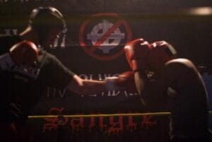 Lire la suite à propos de l’article Madrid : le Club Deportivo La Fábrika dénonce une violente agression d’une entreprise de désocupación d’extrême droite