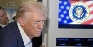 Lire la suite à propos de l’article Missile Bourevestnik : Trump juge “inapproprié” le test russe et affirme être “sur le point de résoudre” la guerre en Ukraine