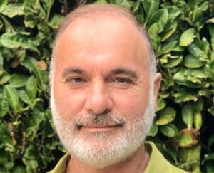 Lire la suite à propos de l’article Municipales 2026 à Lyon : « Écologie au centre » choisit Jean-Michel Aulas