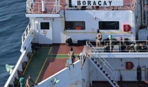 Lire la suite à propos de l’article Navire russe « Pushpa » : le commandant et son second placés en garde à vue au large de Saint-Nazaire