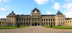 Lire la suite à propos de l’article 48% des jeunes Français seraient prêts à sacrifier leur vie pour leur pays, selon une étude de l’IRSEM