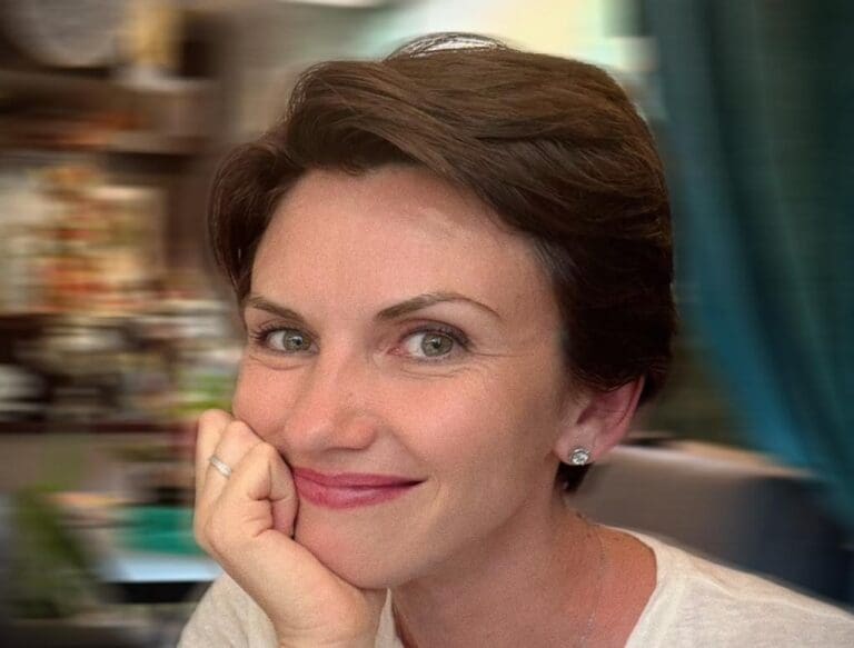 Lire la suite à propos de l’article Arrestation de deux humanitaires en France : les dirigeants de SOS Donbass écroués à Fleury-Mérogis et Fresnes