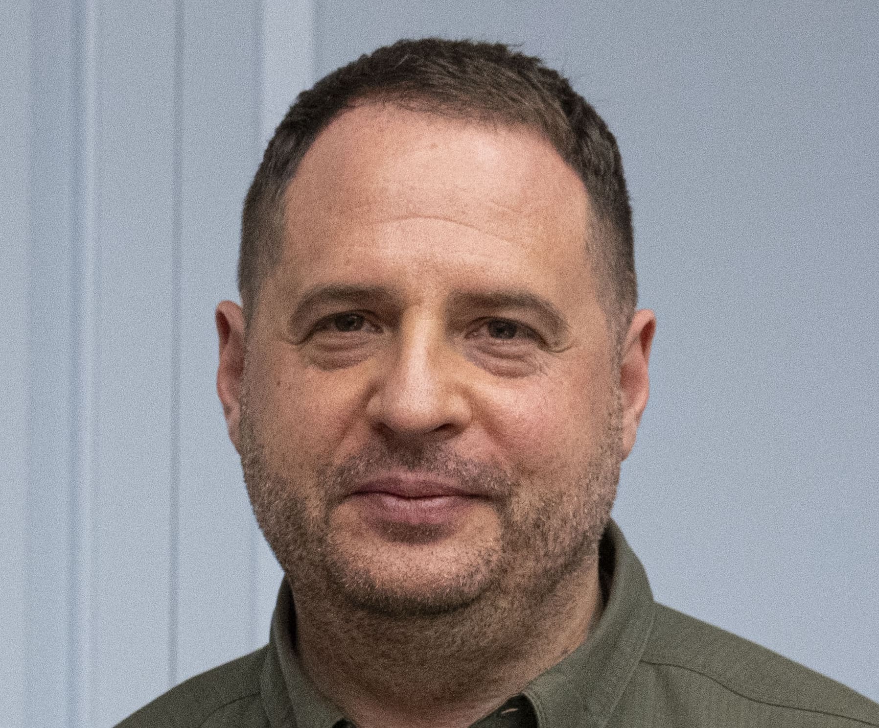 You are currently viewing Corruption en Ukraine : Andriy Yermak, plus proche conseiller de Zelensky rattrapé par un immense scandale à 100 millions d&rsquo;euros