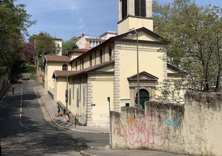 Lire la suite à propos de l’article Daniel Auteuil à Lyon : le tournage émouvant de son film sur la Seconde Guerre mondiale