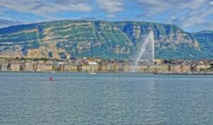 Lire la suite à propos de l’article Guerre en Ukraine : une réunion décisive en Suisse autour du plan Trump