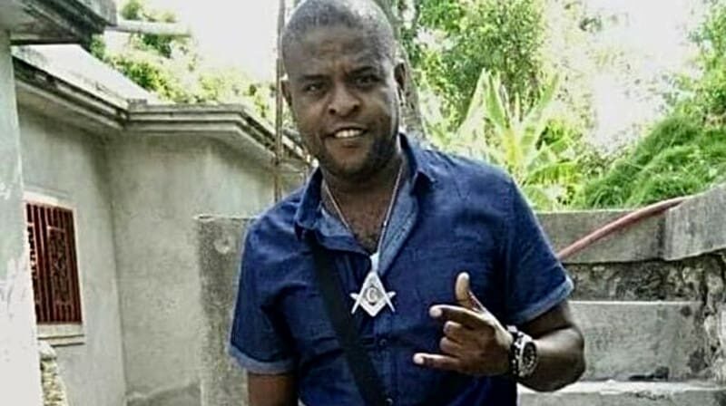 You are currently viewing Haïti : Barbecue annonce une « contre-offensive majeure » face à la police, la population sommée de rester chez elle