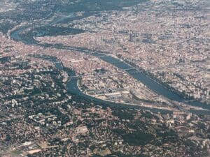 Lire la suite à propos de l’article Immobilier lyonnais : la cote de la Presqu’Île  est en chute libre !