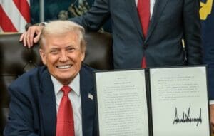 Lire la suite à propos de l’article Intelligence artificielle : avec « Mission Genesis », Donald Trump veut propulser la recherche scientifique américaine