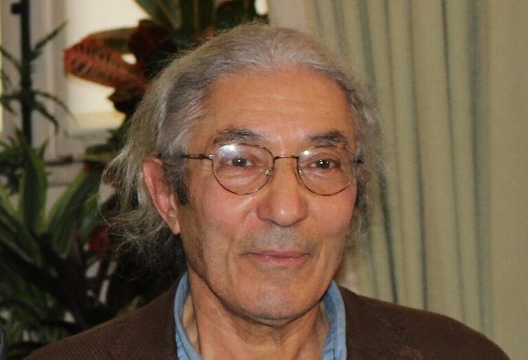Lire la suite à propos de l’article Libération de Boualem Sansal : un soulagement après près d’un an de détention