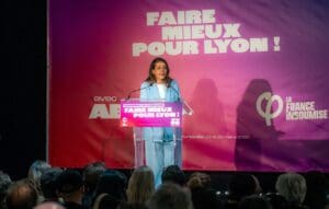Lire la suite à propos de l’article Lyon : Anaïs Belouassa-Cherifi (LFI) lance sa campagne municipale et s’en prend à Jean-Michel Aulas