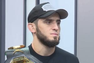 Lire la suite à propos de l’article MMA : Islam Makhachev à un pas de l’histoire — vers un doublé légendaire à l’UFC