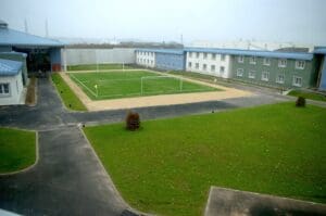 Lire la suite à propos de l’article Mineurs détenus : la Défenseure des droits alerte sur des conditions « indignes »