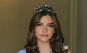 Lire la suite à propos de l’article Miss France 2026 : Alice De Lima Guimaraes triomphe au concours de culture générale