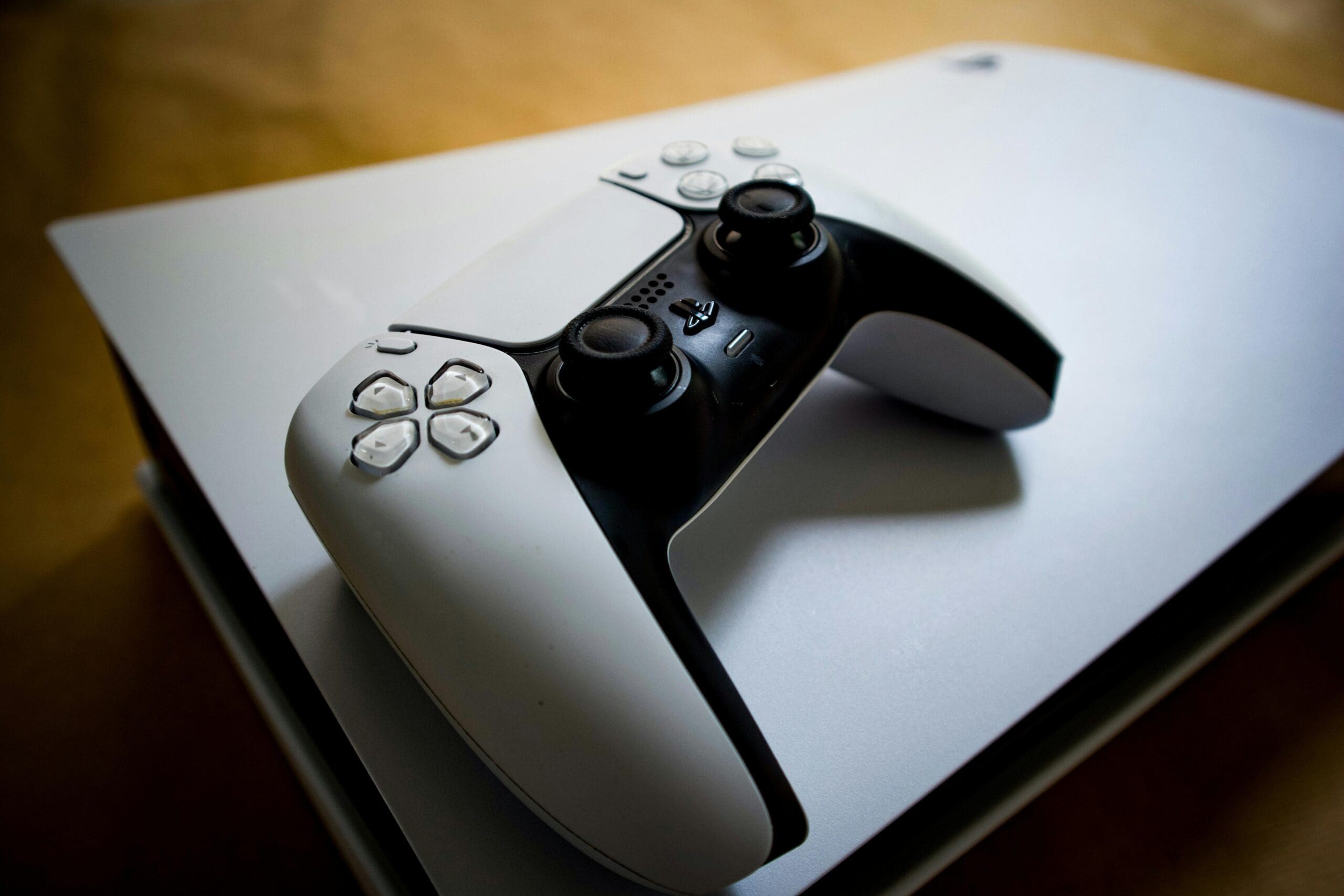 You are currently viewing PlayStation 5 et “Demon Slayer” dopent les résultats de Sony, qui revoit ses ambitions à la hausse