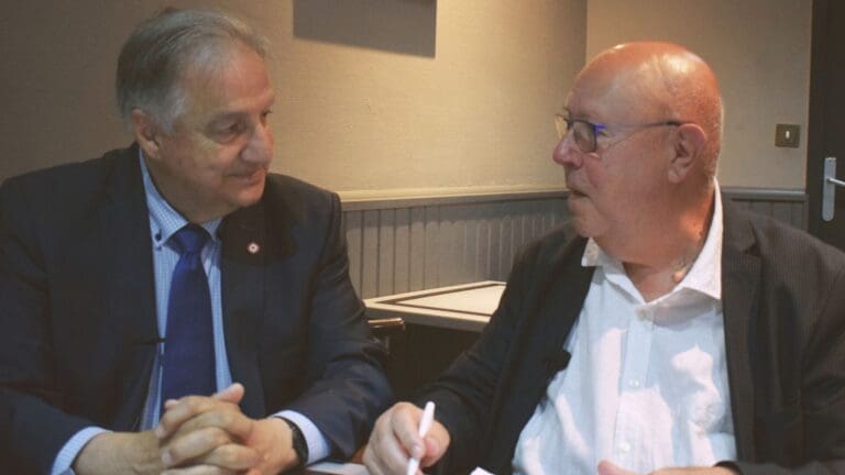 Lire la suite à propos de l’article Saint-Etienne : Dino Cinieri est en pleine campagne