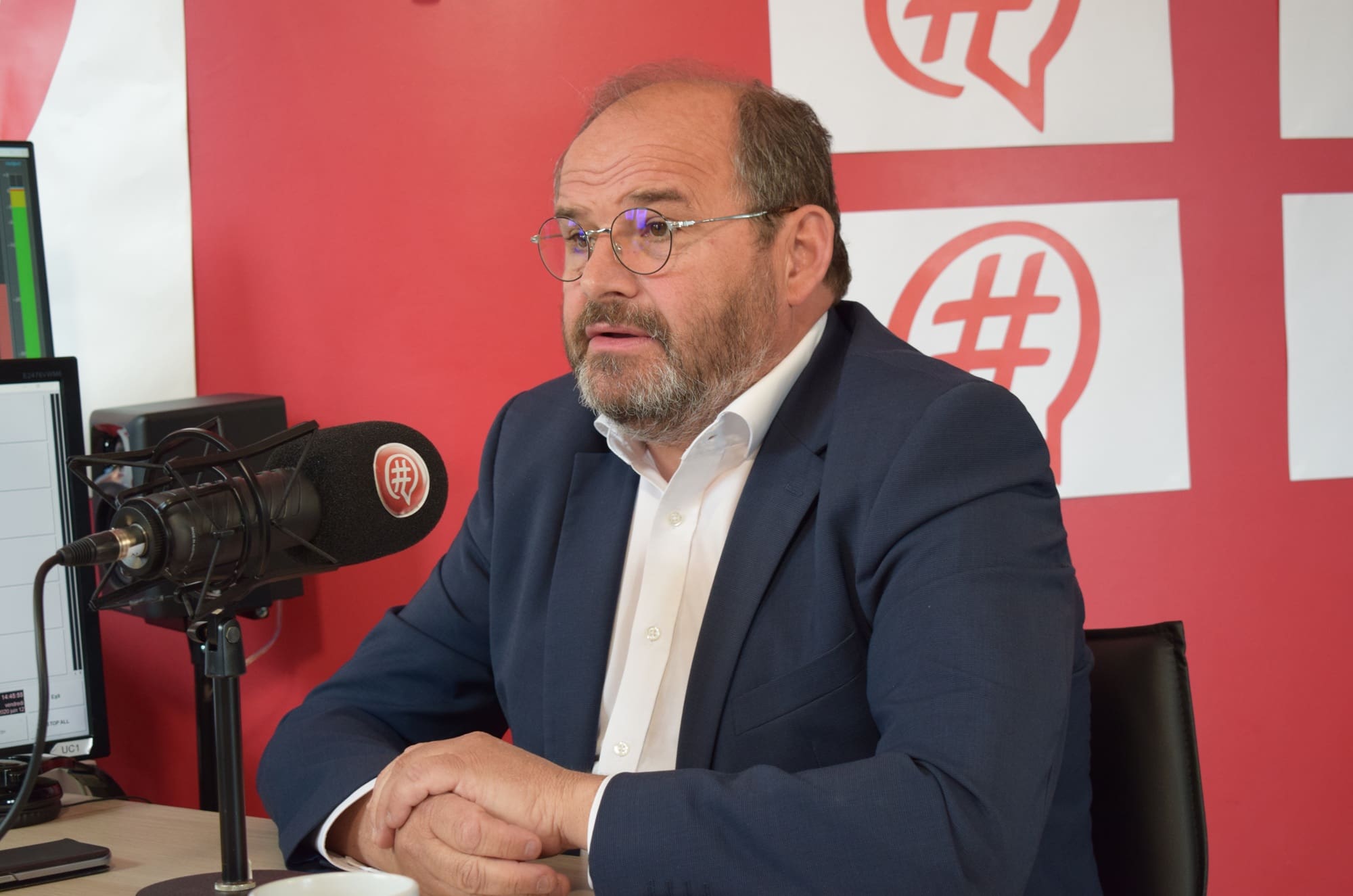 You are currently viewing Sainte-Soline : le sénateur Jean-Claude Tissot exige toute la lumière sur les violences policières