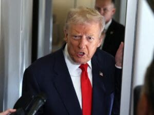 Lire la suite à propos de l’article Trump relance les essais nucléaires : vers une nouvelle ère de prolifération ?