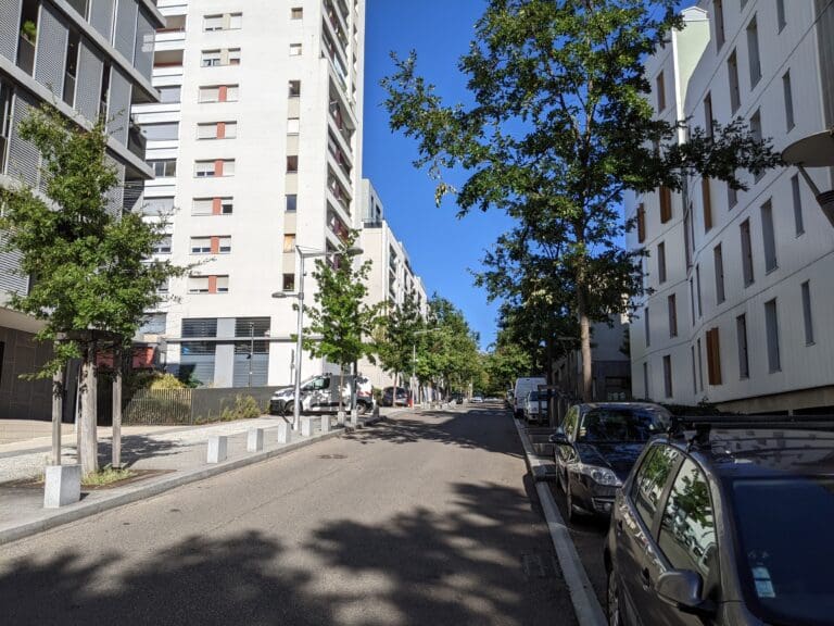 Lire la suite à propos de l’article Violences urbaines : un jeune homme tué d’une balle dans la tête près de la Duchère