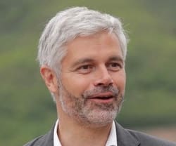 Lire la suite à propos de l’article Wauquiez et l’EM Lyon : des cours facturés 20 000 euros qui interrogent sur la transparence