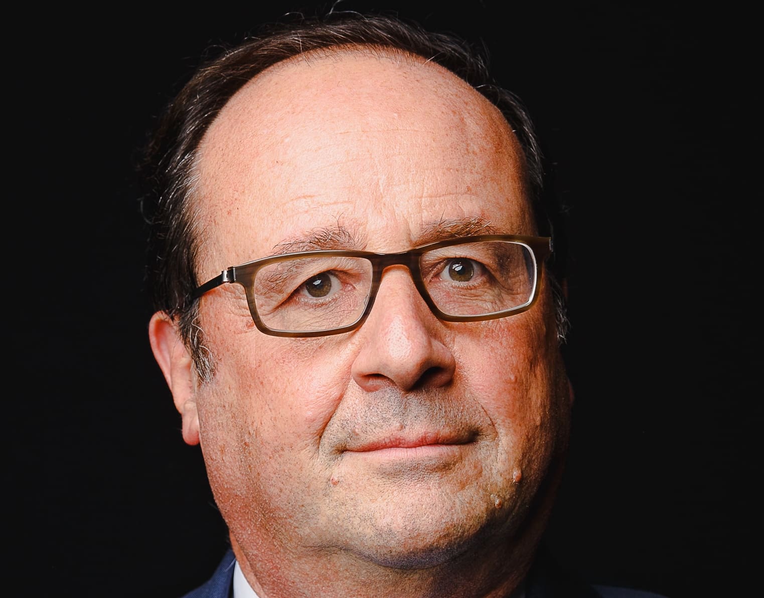 You are currently viewing Cambriolage à Paris : deux suspects écroués après l’effraction chez François Hollande et Julie Gayet