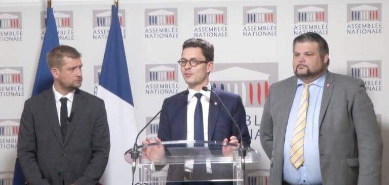 Lire la suite à propos de l’article Contrôles des produits importés : les députés veulent frapper Shein et Temu au portefeuille et suspendre leurs sites