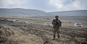 Lire la suite à propos de l’article Crash en Turquie : deux Français tués dans l’accident de l’avion transportant le chef d’état-major libyen