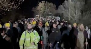 Lire la suite à propos de l’article Dermatose nodulaire : tensions extrêmes en Ariège entre agriculteurs et gendarmes