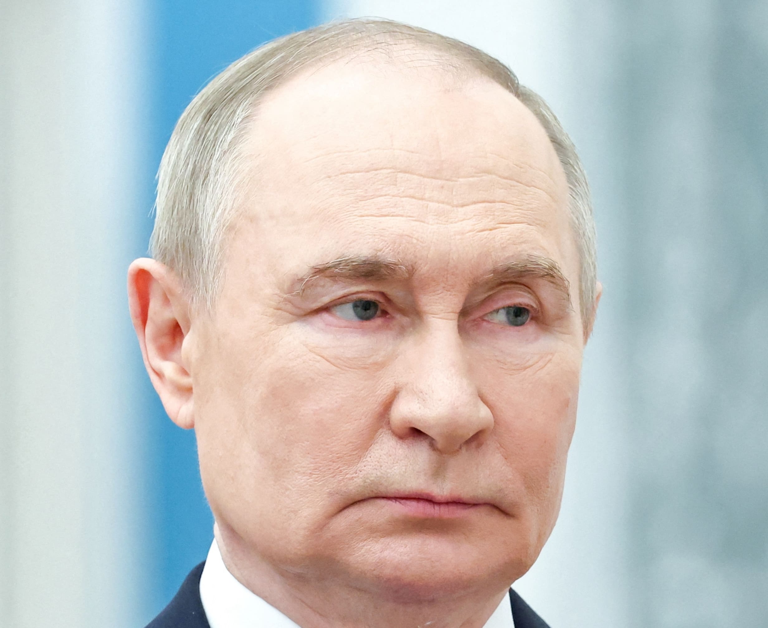 You are currently viewing Empoisonnement au Novitchok : une enquête britannique attribue à Poutine une « responsabilité morale » dans la mort de Dawn Sturgess