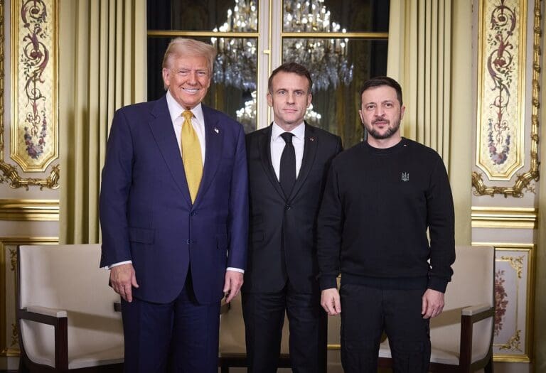 Lire la suite à propos de l’article Guerre en Ukraine : les dirigeants européens ont-ils voulu faire capoter le plan de paix américain ?