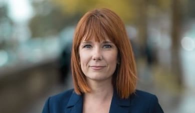 You are currently viewing Liberté de la presse : à Villeurbanne, le RN refuse l’accès de son meeting à une journaliste de Rue89Lyon