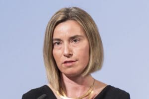 Lire la suite à propos de l’article Mogherini visée par une enquête européenne : l’ancienne cheffe de la diplomatie de l’UE placée en garde à vue
