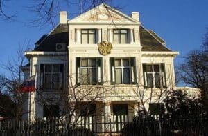 Lire la suite à propos de l’article Russie–Pays-Bas : Moscou dénonce des déclarations militaristes et met en garde La Haye