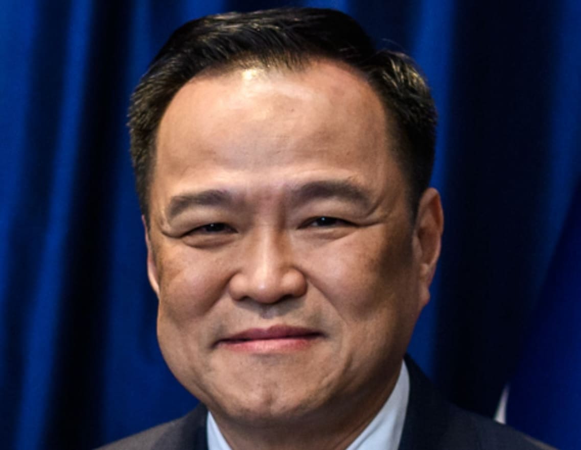 You are currently viewing Thaïlande : Anutin dissout la Chambre et provoque des élections anticipées dans un climat politique explosif