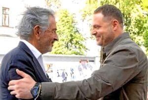 Lire la suite à propos de l’article Ukraine : les zones d’ombre autour du tandem BHL–Yermak au cœur des polémiques médiatiques