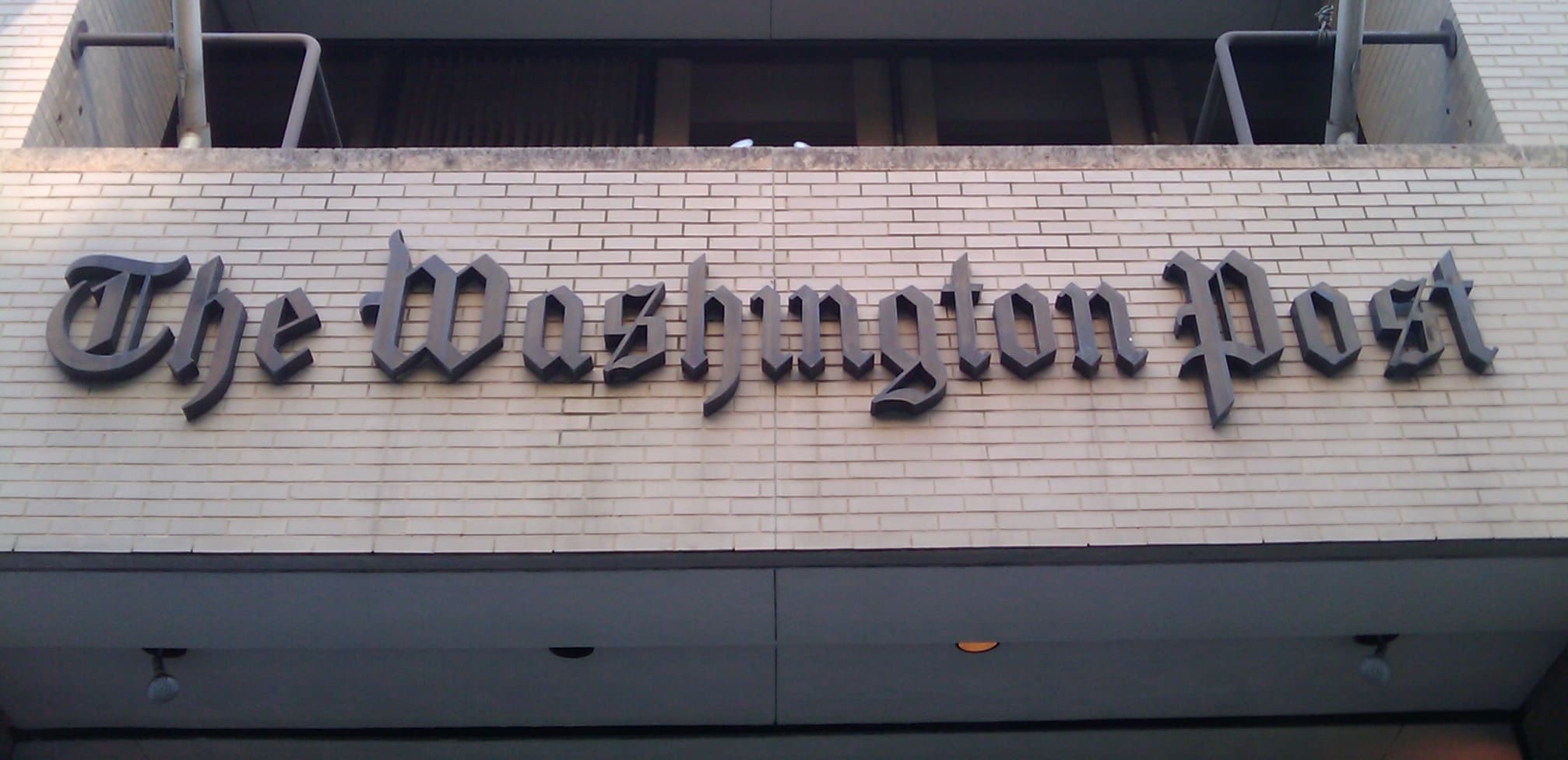 You are currently viewing États-unis : Un Juge fédéral bloque l’examen des appareils saisis chez une journaliste du Washington Post