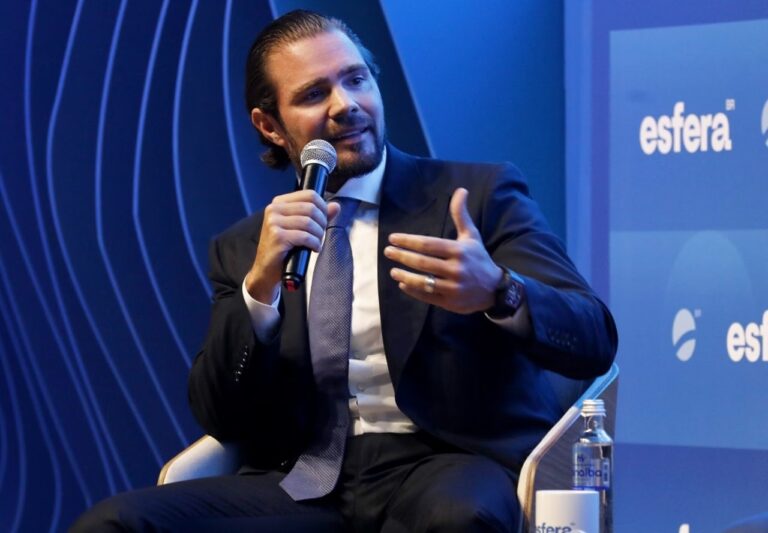 Lire la suite à propos de l’article Fraude bancaire au Brésil : le scandale Banco Master menace les institutions et jusqu’à 2 milliards d’euros