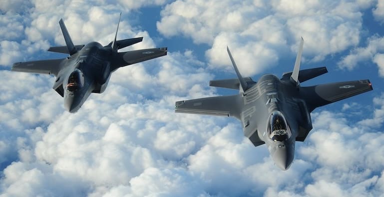 Lire la suite à propos de l’article Groenland : démonstration de force militaire et bras de fer diplomatique autour des ambitions de Donald Trump