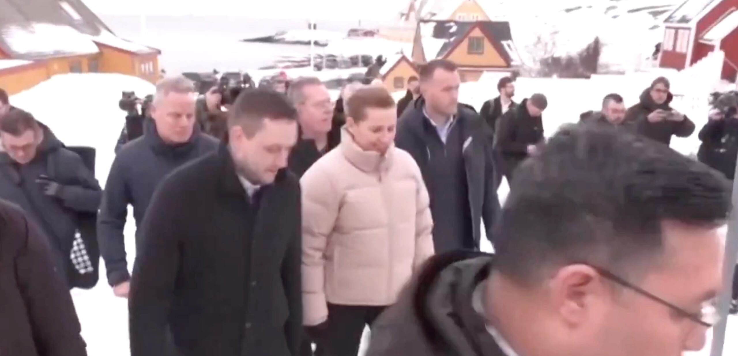 You are currently viewing Groenland : la tension retombe, les négociations avec les États-Unis vont s’ouvrir