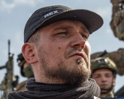 Lire la suite à propos de l’article Guerre en Ukraine : Kiev orchestre la fausse mort d&rsquo;un militant néonazi pour piéger des espions russes