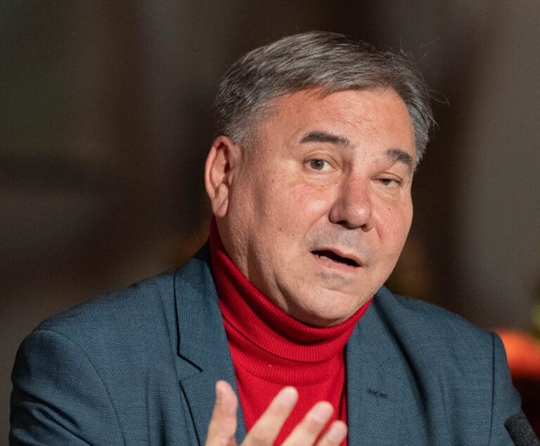 Lire la suite à propos de l’article Ivan Krastev : « Donald Trump a secoué la planète, mais le monde tombe dans les bras de la Chine »
