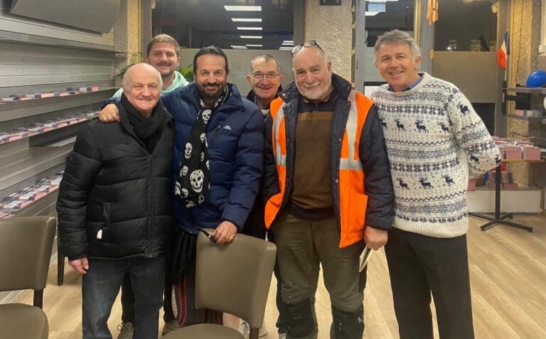 Lire la suite à propos de l’article Municipales 2026 à Lyon : Francis Lalanne candidat surprise soutenu par le mouvement Spartacus