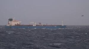 Lire la suite à propos de l’article Pétrolier russe arraisonné : la marine française frappe la « flotte fantôme » en Méditerranée
