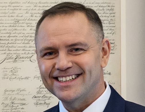 Lire la suite à propos de l’article Pologne : le président Karol Nawrocki oppose son veto à la loi européenne sur le numérique et dénonce un « ministère de la Vérité »