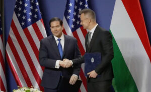 Lire la suite à propos de l’article Accord nucléaire États-Unis–Hongrie : Rubio affiche son soutien à Orban en pleine campagne électorale
