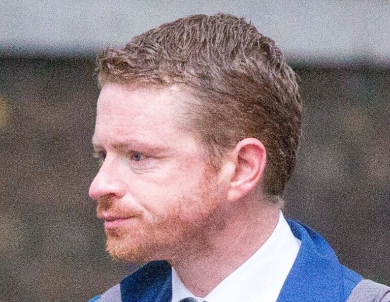 Lire la suite à propos de l’article Affaire Epstein : la démission de Morgan McSweeney fragilise le pouvoir de Keir Starmer