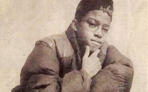 Lire la suite à propos de l’article Affaire Ibrahim Ali : le meurtre d’un lycéen à Marseille lors d’un collage d’affiches du Front national