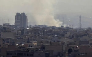 Lire la suite à propos de l’article Frappes au Moyen-Orient : de Téhéran à Jérusalem, la spirale militaire s’étend