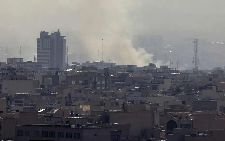 You are currently viewing Frappes au Moyen-Orient : de Téhéran à Jérusalem, la spirale militaire s’étend