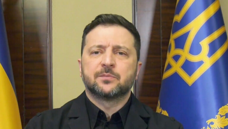 Lire la suite à propos de l’article Ukraine : Zelensky presse l&rsquo;Union européenne de fixer une date d&rsquo;adhésion pour son pays