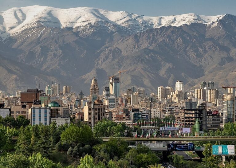 Lire la suite à propos de l’article Iran : nouvelles explosions et incendie à Téhéran